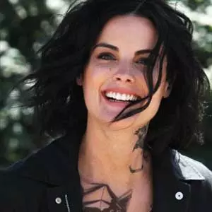 Tony Jaimie Alexander Lesbienne