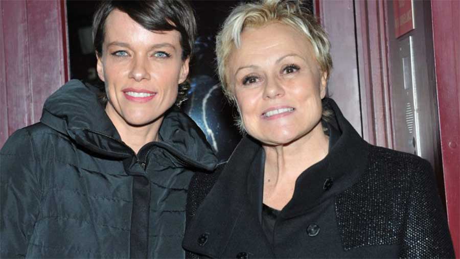 Muriel Robin actrice lesbienne française célèbre