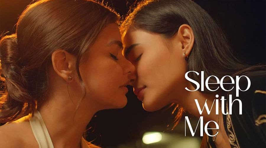 Sleep with Me (2022), romance lesbienne interabled se déroulant la nuit à Manille