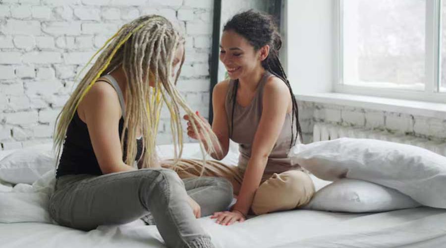 Faire son coming out lesbien après 30 ou 40 ans - témoignages de 9 femmes qui ont accepté leur homosexualité à l'âge adulte
