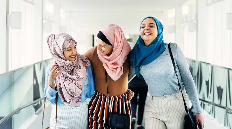 Identité musulmane lesbienne, entre héritage, silence et invisibilité