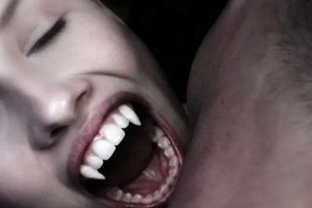 First Kill Serie Lesbienne Annule 0e610b16