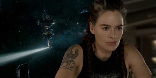 Beacon 23 Serie Science Fiction Lesbienne Lena Headey 9cdbd4b2